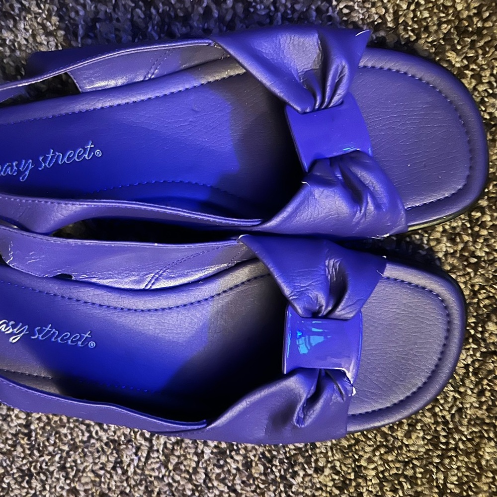 Like new heels